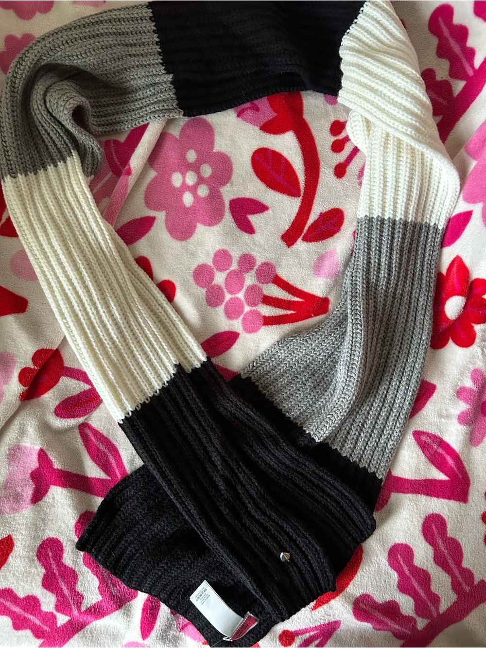 kate spade Black, White & Gray Ribbed Colorblock Scarf